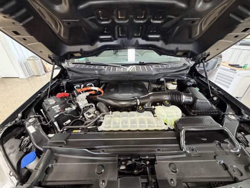 Used 2022 Ford F150 XL w/ Equipment Group 101A High AWD/4WD image 35