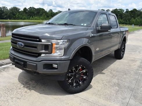 Used 2018 Ford F150 XLT w/ Equipment Group 302A Luxury AWD/4WD image 2