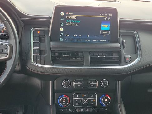 Used 2022 Chevrolet Suburban RST w/ Luxury Package RWD image 10