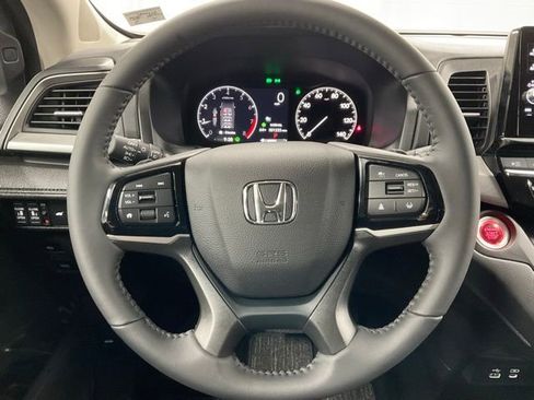 Certified 2026 Honda Odyssey EX-L image 20