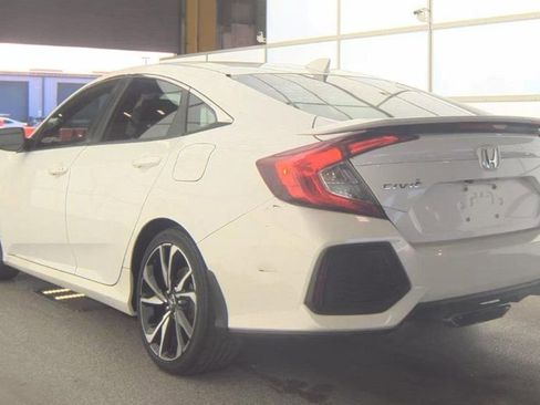 Used 2018 Honda Civic Si image 2