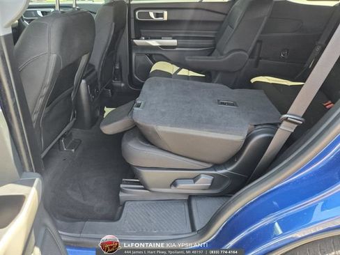 Used 2022 Ford Explorer XLT w/ Class IV Trailer Tow Package AWD/4WD image 25