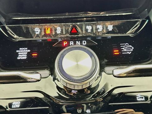 New 2026 Jeep Grand Wagoneer 4WD w/ Quick Order Packge 29V Upland image 12
