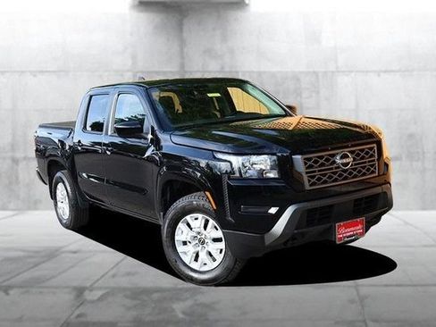 Certified 2022 Nissan Frontier SV AWD/4WD image 2