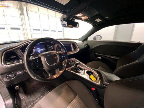 Used 2022 Dodge Challenger GT w/ Driver Convenience Group image 12