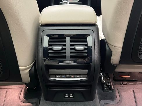 Used 2022 BMW X3 xDrive30i w/ M Sport Package image 9