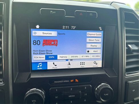 Used 2019 Ford F150 XLT w/ Equipment Group 302A Luxury AWD/4WD image 28