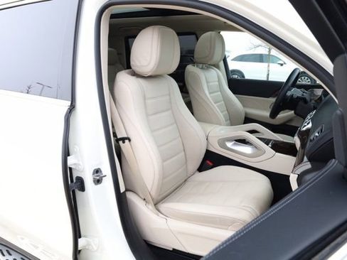 Certified 2023 Mercedes-Benz GLS 450 4MATIC image 26