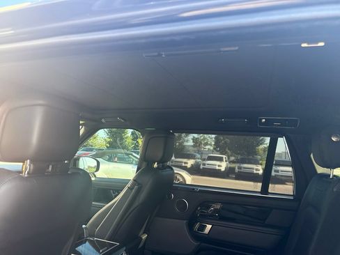 Certified 2021 Land Rover Range Rover P525 Westminster Edition LWB AWD/4WD image 15