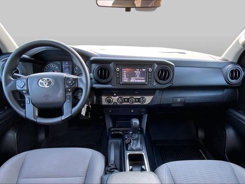 Used 2019 Toyota Tacoma SR AWD/4WD image 15