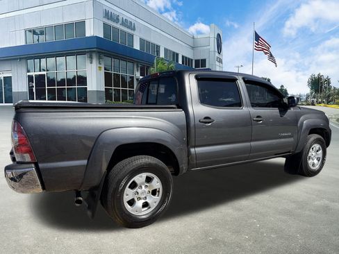 Used 2011 Toyota Tacoma PreRunner w/ SR5 Pkg #2 image 7