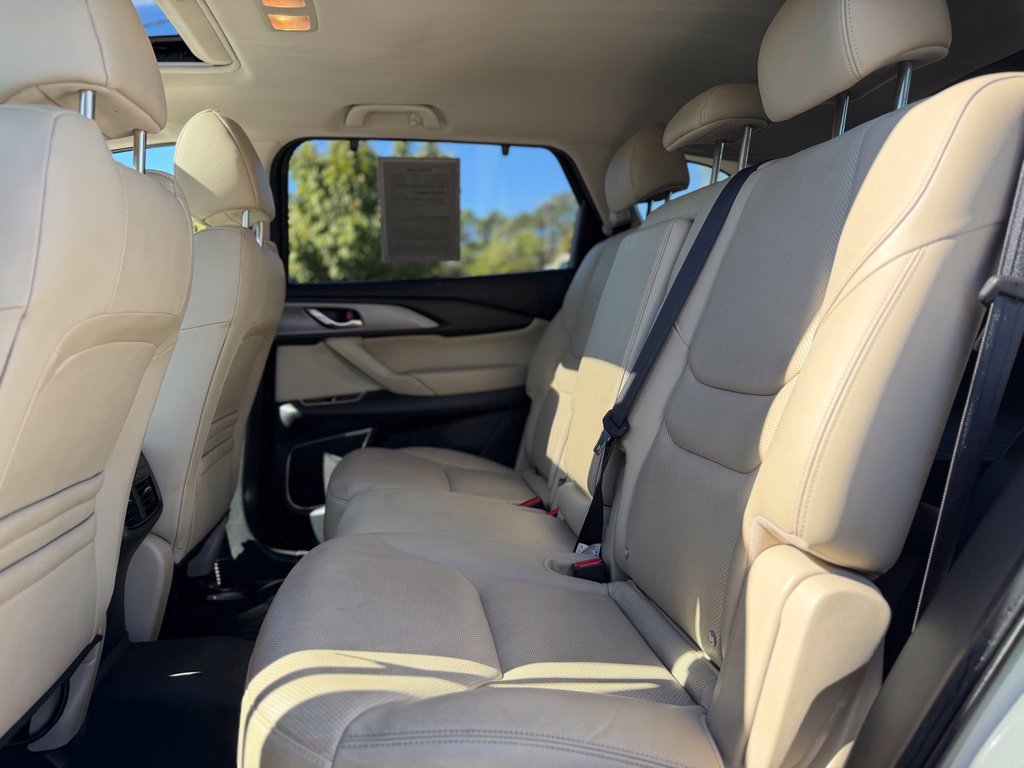 Used 2018 MAZDA CX-9 Touring w/ Touring Premium Package FWD image 16