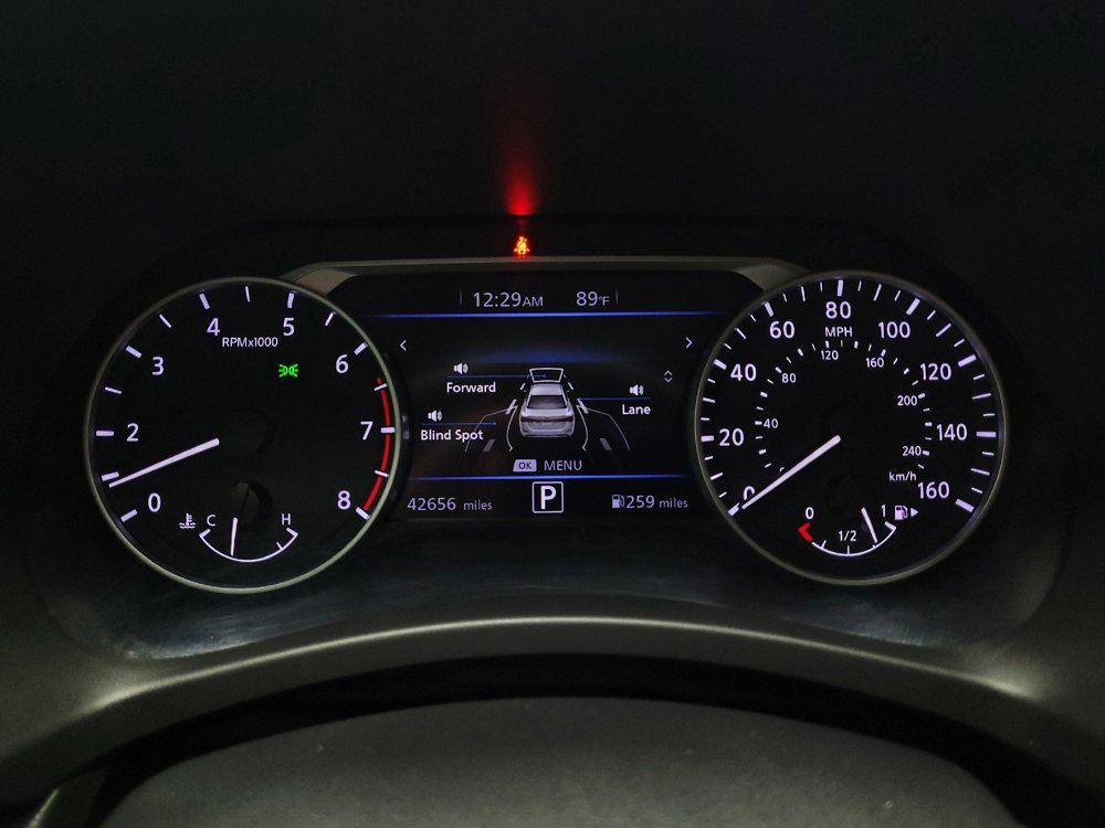 Used 2025 Nissan Sentra SV FWD image 23