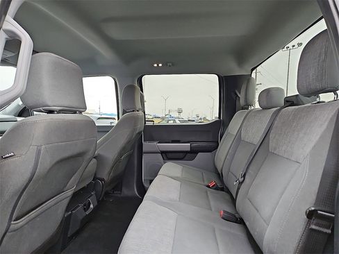 Used 2024 Ford F250 XLT w/ FX4 Off-Road Package image 18
