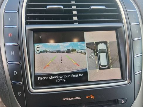 Certified 2023 Lincoln Nautilus AWD w/ Premium Package image 21