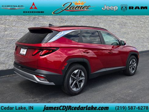 Used 2025 Hyundai Tucson SEL FWD image 5