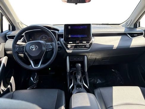 Certified 2024 Toyota Corolla Cross XLE w/ Convenience Package FWD image 14