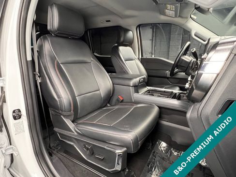 Used 2024 Ford F250 Lariat w/ Chrome Package image 4