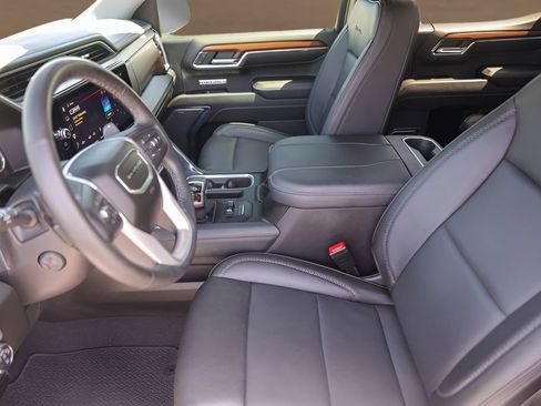 Used 2023 GMC Sierra 1500 Denali w/ Denali Reserve Package AWD/4WD image 9