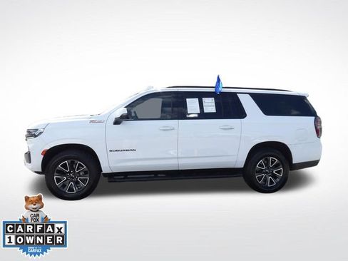 Used 2021 Chevrolet Suburban Z71 w/ Luxury Package AWD/4WD image 8