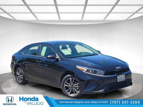 Used 2024 Kia Forte LXS FWD image 1