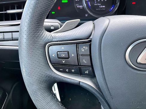 Used 2023 Lexus ES 300h F Sport FWD image 22