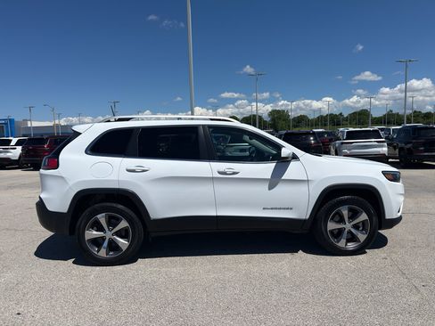 Used 2020 Jeep Cherokee Limited AWD/4WD image 4