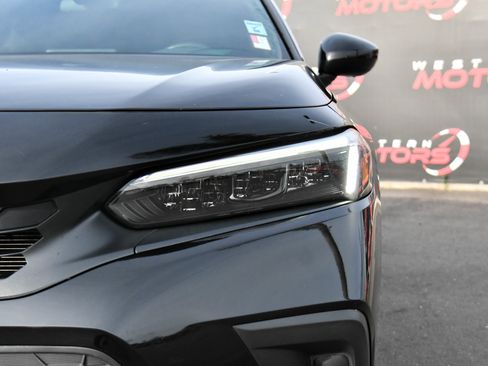 Used 2023 Honda Civic Sport image 11