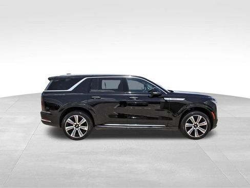 Certified 2026 Cadillac Escalade IQL Luxury AWD/4WD image 5