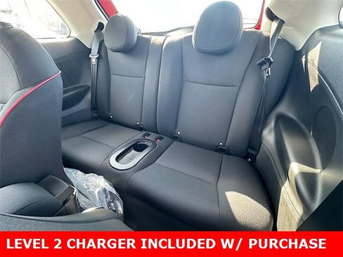 New 2024 FIAT 500 e (RED) image 17