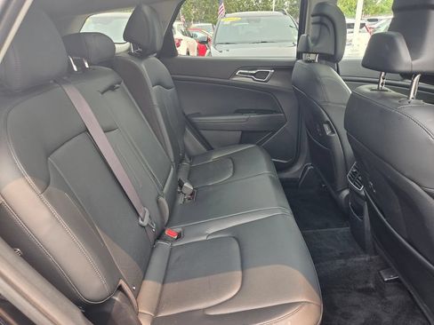 Used 2024 Kia Sportage EX w/ EX Premium Package AWD/4WD image 30