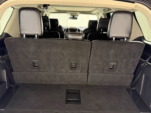 Used 2019 Ford Expedition Platinum RWD image 80