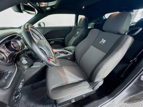 Used 2022 Dodge Challenger R/T Scat Pack image 12