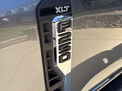 New 2026 Ford F250 XLT image 4