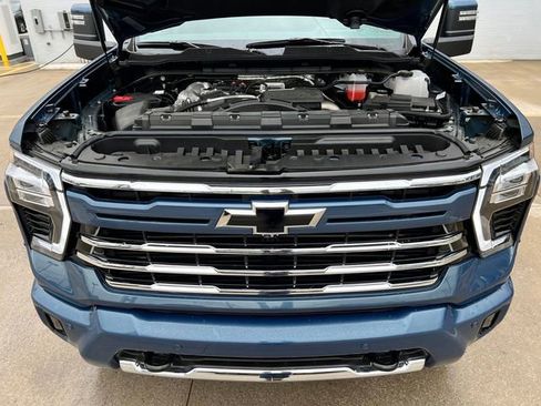 New 2025 Chevrolet Silverado 2500 LTZ w/ LTZ Premium Package image 42