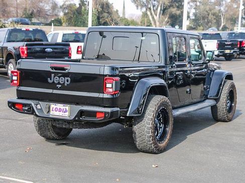 Used 2023 Jeep Gladiator Overland image 6