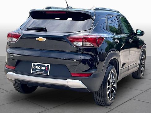 Used 2025 Chevrolet TrailBlazer LT AWD/4WD image 13