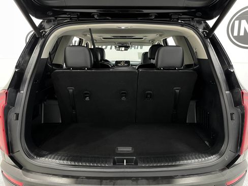 Used 2021 Kia Telluride EX w/ EX Premium Package AWD/4WD image 26
