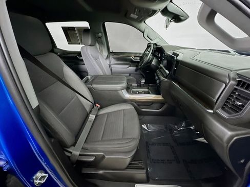 Used 2023 Chevrolet Silverado 1500 RST image 12