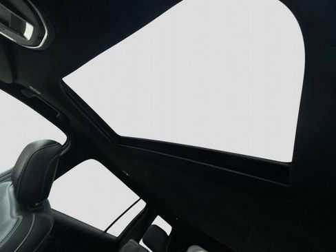 New 2025 Jeep Grand Cherokee L Altitude image 13