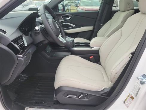 New 2026 Acura RDX SH-AWD image 18