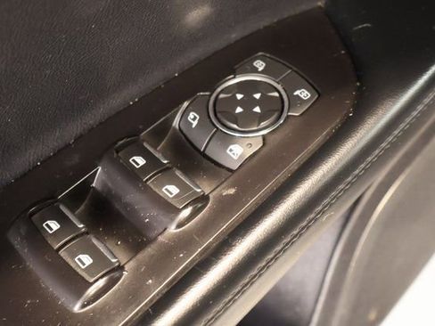 Used 2019 Lincoln Nautilus Reserve image 12