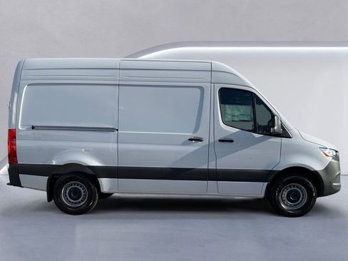 New 2025 Mercedes-Benz Sprinter 2500 image 3