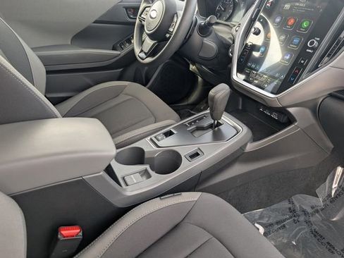 Used 2025 Subaru Crosstrek 2.0i Premium image 18