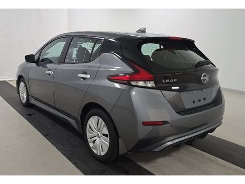 Used 2025 Nissan Leaf S FWD image 4