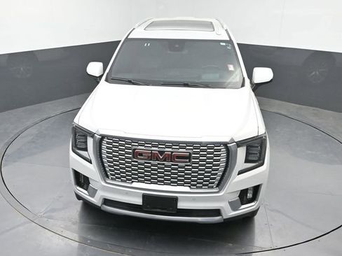 Used 2023 GMC Yukon Denali image 30