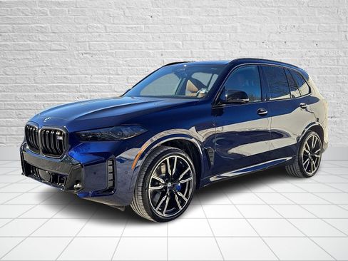 New 2026 BMW X5 M60i image 2