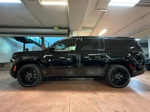 New 2026 Jeep Grand Wagoneer Limited image 2