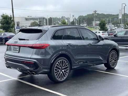 Certified 2025 Audi SQ5 Premium Plus AWD/4WD image 7
