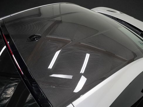 Used 2017 Acura NSX image 23